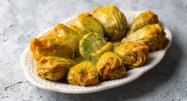 Antalya'nın Eşsiz Lezzeti: Kabak Çiçeği Dolması