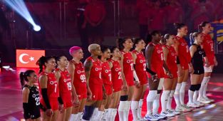 Filenin Sultanları Dünya İkincisi: Türkiye Voleybol Takımı'ndan Büyük Başarı