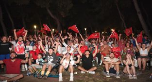 Konyaaltı Belediyesi, 12 Dev Adam'ı HayatPark'ta Destekledi