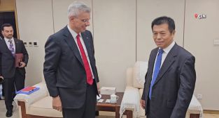 Sağlık Bakanı Memişoğlu, Çin'de Sağlık Teknolojileri Üretimi ve İş Birliği Görüşmeleri Gerçekleştirdi