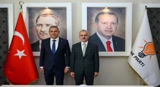 AK Parti Heyeti Alanya İlçe Başkanlığı'nı Ziyaret Etti: Türkiye Yüzyılı Vurgusu