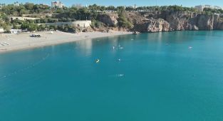 Antalya Emniyeti'nden Sahil Yaşam Parkı'nda Gençlere Yönelik Su Sporları Etkinliği