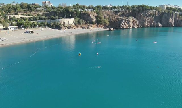 Antalya Emniyeti'nden Sahil Yaşam Parkı'nda Gençlere Yönelik Su Sporları Etkinliği