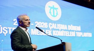 Bakan Uraloğlu: Türk Deniz Ticaret Filosu Dünya Sıralamasında İlk 10'a Girdi