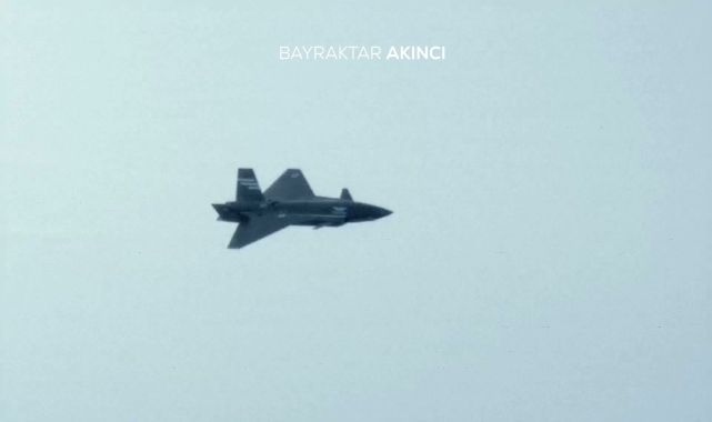 Baykar'dan Milli Savaş Uçağı KIZILELMA İçin Önemli Test Gerçekleştirildi