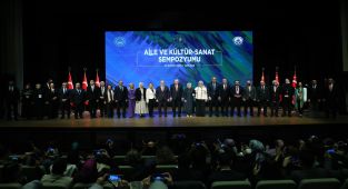 Erdoğan: Aile Kurumu ve Kültür-Sanat Sempozyumu Kapanışı Cumhurbaşkanlığı Külliyesi'nde Gerçekleşti