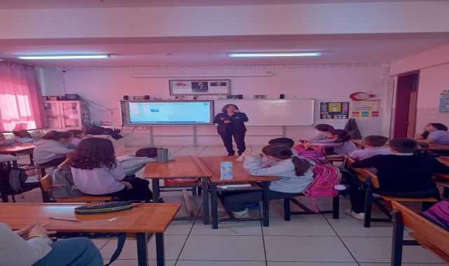 Karaman'da Öğrencilere Afet Farkındalık Eğitimi Verildi