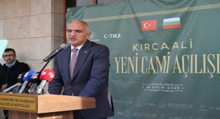 Kırcaali'de Önemli Buluşma Noktası: Cami ve Külliyesi Açıldı