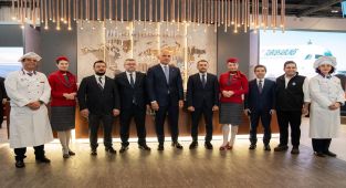 Mehmet Ersoy Londra'da Sektör Profesyonelleriyle Buluştu: Türkiye'nin Turizm Vizyonu Paylaşıldı