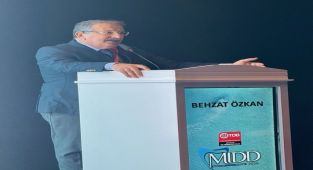 Prof. Dr. Özkan, Akdeniz Uluslararası Diş Hekimliği Günleri Kongresi'ne Katıldı