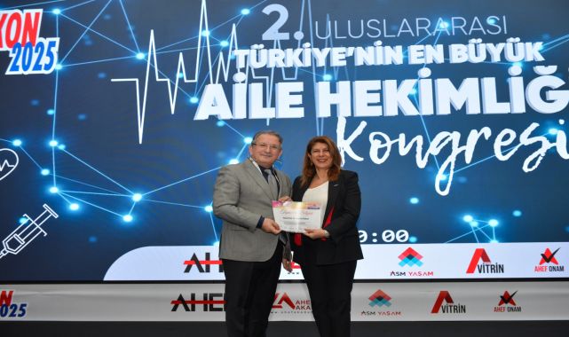 Prof. Dr. Özkan'dan D Vitamini Eksikliği Sunumu: Aile Hekimliği Kongresi'nde Önemli Vurgular