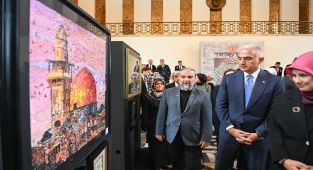 TBMM'de 'Hilalin Işığında' Sergisi Gazze'ye Umut Oldu