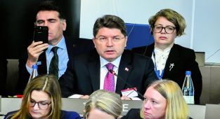 Adalet Bakanı Tunç, Avrupa Konseyi'nde Mülteci Dramını Vurguladı