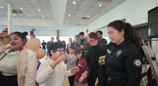 Antalya Emniyeti Engelliler Günü'nde Özel Gereksinimli Bireylerle Kahvaltıda Buluştu