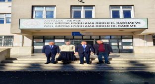 Antalya İl Sağlık Müdürü Özel Eğitim Merkezini Ziyaret Etti