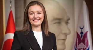 Büyükşehir Belediye Başkanı Böcek'ten Şehzadeler Belediye Başkanı Durbay'a Geçmiş Olsun Mesajı