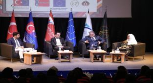 İl Sağlık Müdürü ÖZKAN Gençlerin Güçlendirilmesi Çalıştayında Destek Sözü Verdi