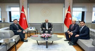 Ulaştırma Bakanı Uraloğlu: Engelleri Aşmak İçin Durmadan Çalışıyoruz