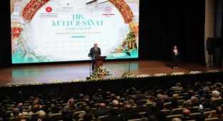 Bakan Ersoy: Tıp ve Kültür Sanat Sempozyumu Medeniyet Mirasını Geleceğe Taşıyacak