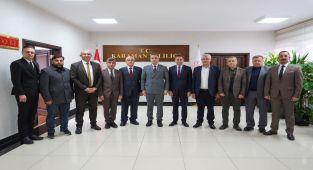 Karaman'da Siyasi ve Ticaret Heyetlerinden Vali Çiçek'e Ziyaret
