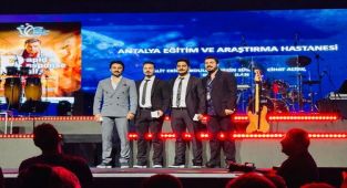 Antalya Eğitim ve Araştırma Hastanesi Hekimleri Yarışmada Birinci Oldu