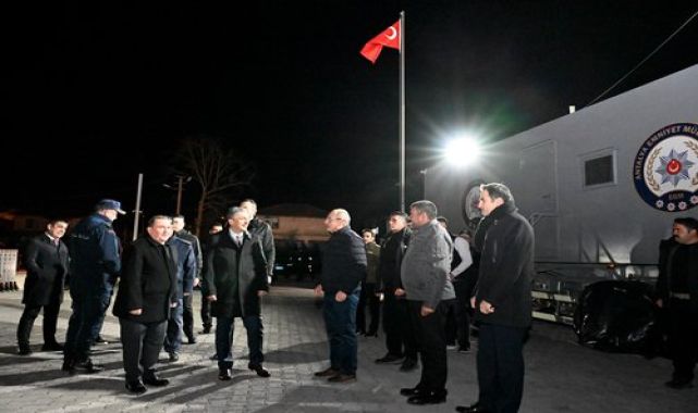 Antalya'da Sahur Programı: Vali Şahin ve Emniyet Müdürü Zaimoğlu Personelle Buluştu