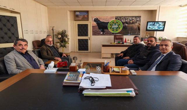 Karaman Valisi Hayrettin Çiçek, Koyun Keçi Yetiştiricileri Birliği'ni Ziyaret Etti