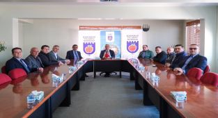 Karaman Valisi Hayrettin Çiçek, Ticaret Borsası'nı Ziyaret Etti