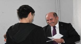 Antalya İl Müdürü Sökmen'den Çocuk Kuruluşuna Bayram Ziyareti