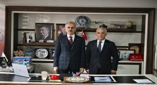 Bakan Uraloğlu Çaykara'da Belediye Başkanı Tok ile Buluştu