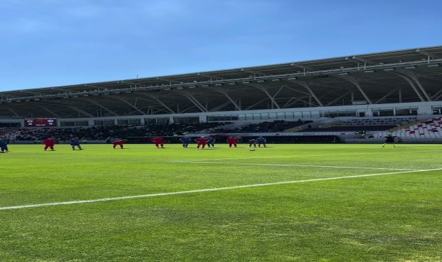 Karaman FK'dan İlk Yarıda Gelen Penaltı Golüyle Sevinç