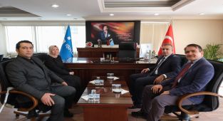 Karaman Valisi Çiçek, İŞKUR İl Müdürü Gültekin'i Ziyaret Etti