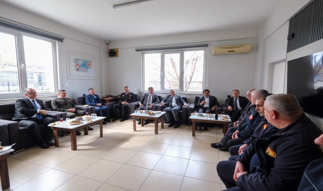 Karaman Valisi Çiçek, İtfaiye Müdürlüğünü Ziyaret Etti