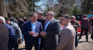 Karaman Valisi Çiçek, Muhsin Yazıcıoğlu Anma Programına Katıldı