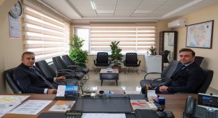 Karaman Valisi Hayrettin Çiçek, Karayolları 33. Şube Şefliği'ni Ziyaret Etti