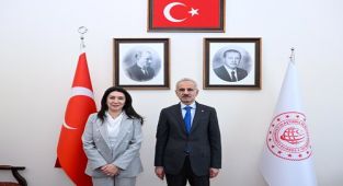 Ulaştırma Bakanı Uraloğlu, Ağrı Milletvekili Kilerci'yi Ağırladı