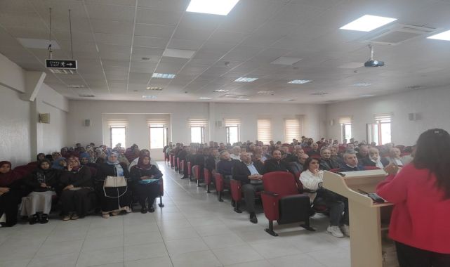 Antalya'da Geçici Koruyucu Aile Hizmeti Tanıtıldı