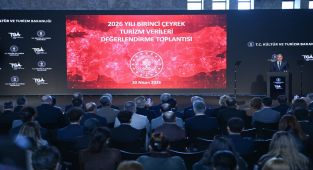 Bakan Ersoy: Türkiye İlk Çeyrekte 9.2 Milyon Turist Ağırladı, Gelir %4.2 Arttı