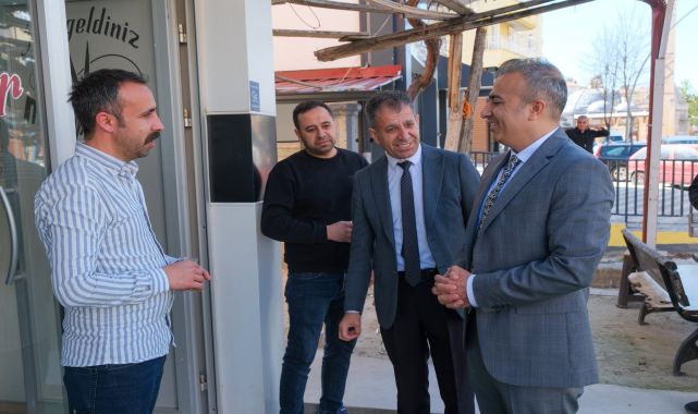 Karaman Valisi Hayrettin Çiçek Esnafla Buluştu