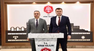 Karaman Valisi Hayrettin Çiçek, Niğde Valisi Nedim Akmeşe'yi Ziyaret Etti