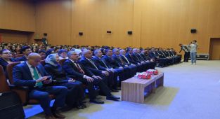 Karaman'da Kariyer ve İstihdam Günleri: Vali Çiçek'ten Gençlere Nitelikli İş Gücü Vurgusu