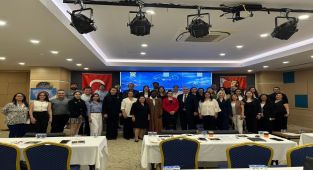 Antalya Aile ve Sosyal Hizmetler'den GeoAI Eğitimine Katılım