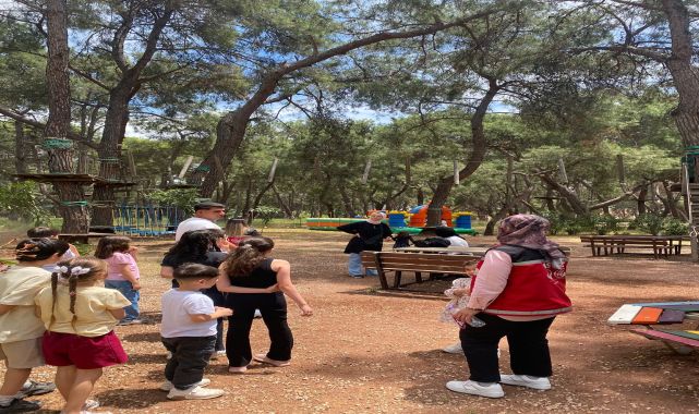 Antalya'da Çocuklar İçin Ekran Yerine Akran Sosyalleşmesi Etkinliği