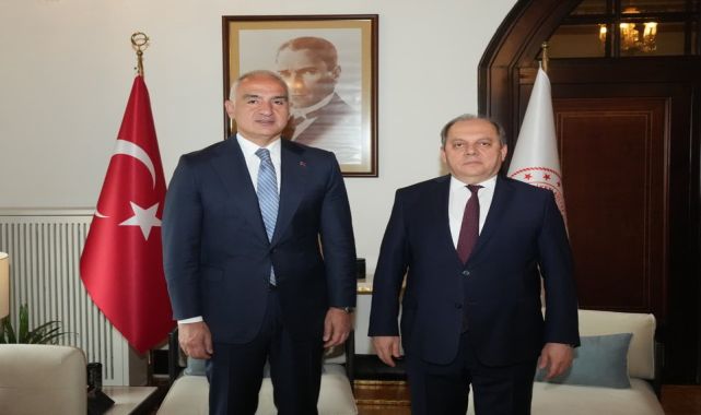 Bakan Ersoy, Cumhuriyet Müzesi'nde Yargıtay Başkanı Ömer Kerkez'i Ağırladı