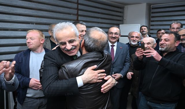 Bakan Uraloğlu, Hemşehrileriyle Çayırbağ'da Buluştu