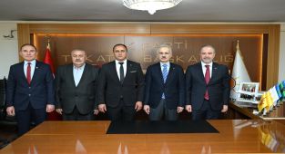 Bakan Uraloğlu: Tokat'ta Yeni Belde Belediye Başkan Adaylarıyla Buluştu