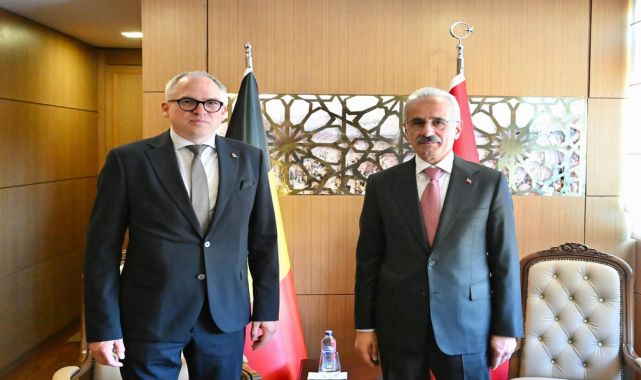 Bakan Uraloğlu ve Belçika Temsilcisi Diependaele'den Ticaret ve Ulaştırma İş Birliği Vurgusu