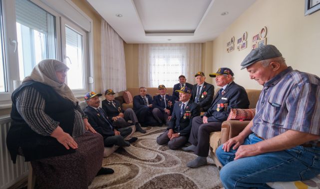 Karaman Valisi Hayrettin Çiçek, Kore Gazisi Yakınına Taziye Ziyaretinde Bulundu