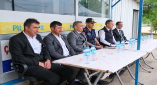 Karaman Valisi Hayrettin Çiçek Köy Ziyaretlerinde Vatandaşlarla Buluştu