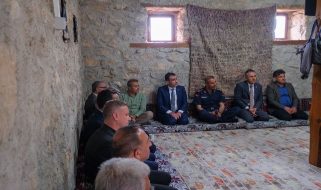 Karaman Valisi Hayrettin Çiçek, Yunus Emre'nin İzinde Yeşildere'yi Ziyaret Etti